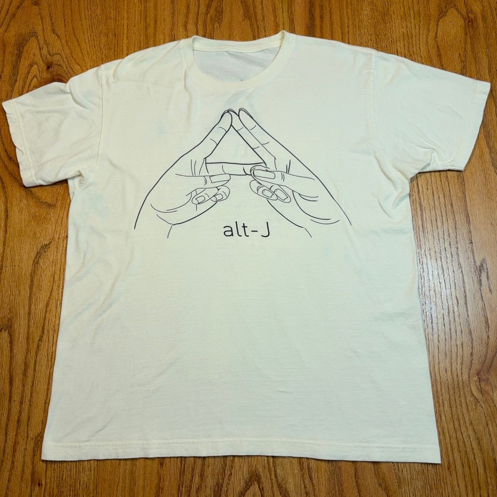 Alt-J Graphic Band Tee Shirt Mens Large Cream Indie Rock Delta Hand Signal